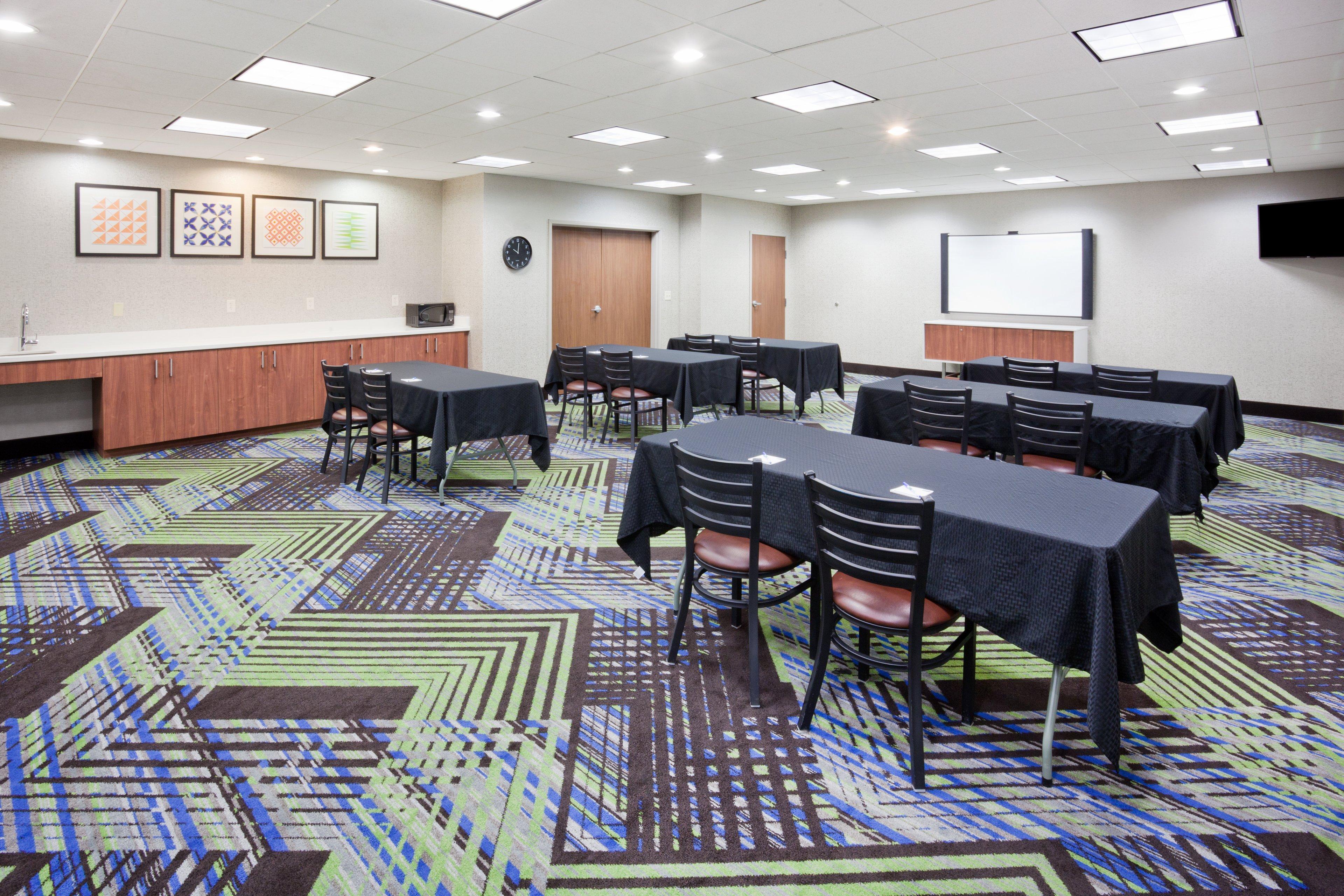 Holiday Inn Express & Suites - Dickinson By Ihg Zewnętrze zdjęcie