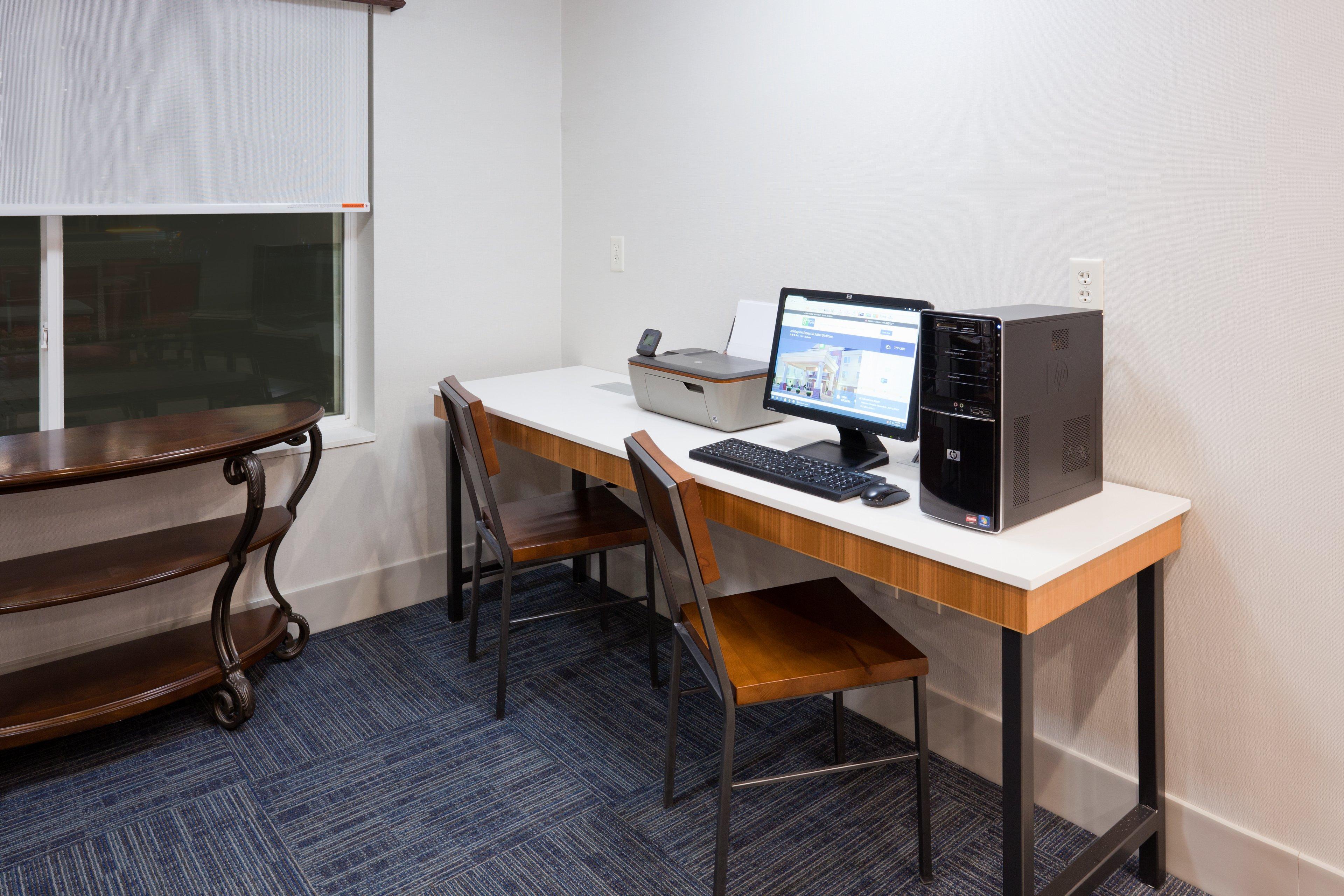 Holiday Inn Express & Suites - Dickinson By Ihg Zewnętrze zdjęcie