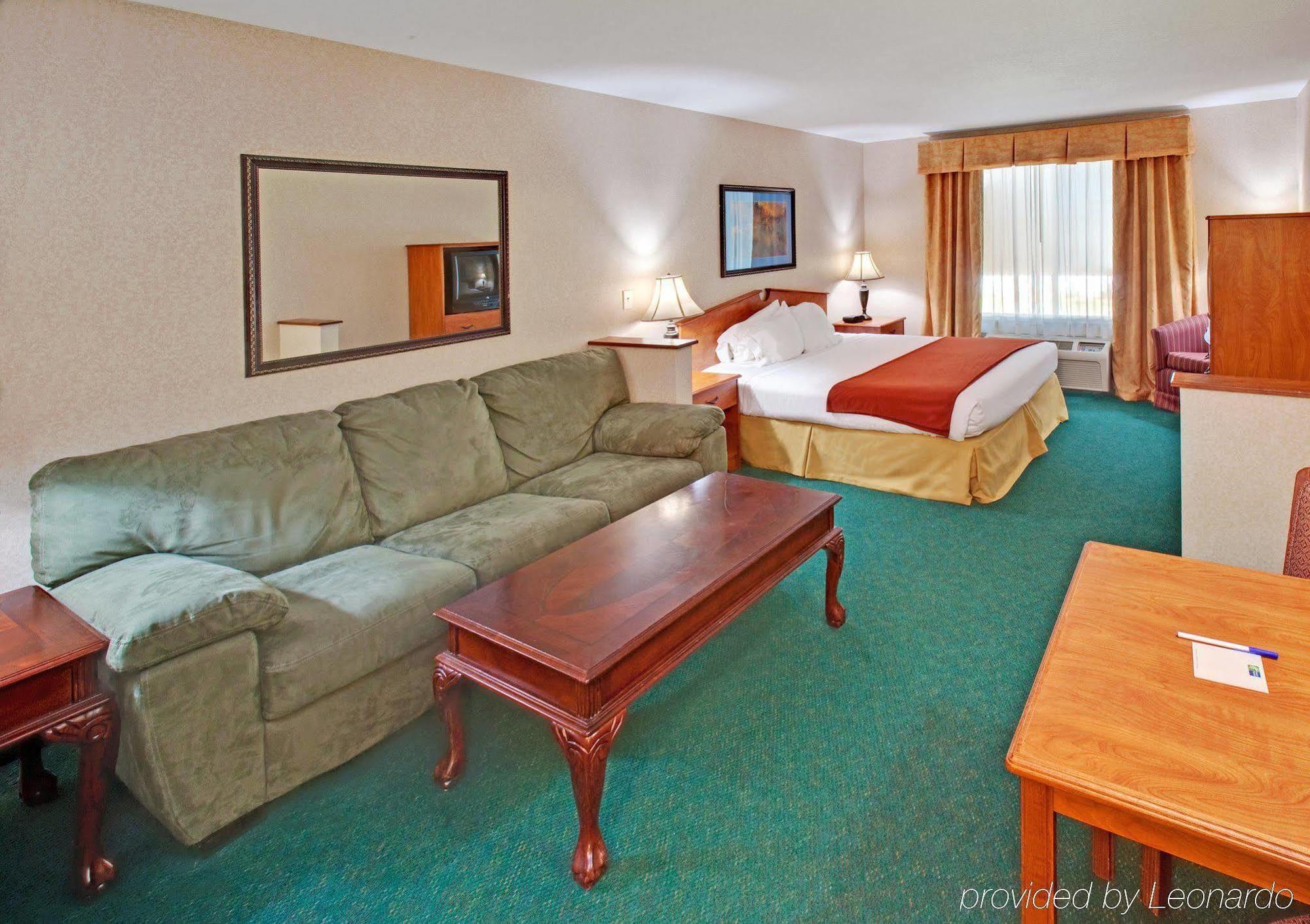 Holiday Inn Express & Suites - Dickinson By Ihg Zewnętrze zdjęcie